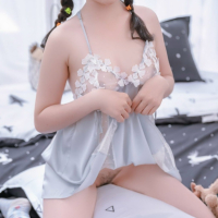 Quỳnh Trang: Em Gái Gọi Non Tơ Ngọt Nước Làm Tình Đắm Say